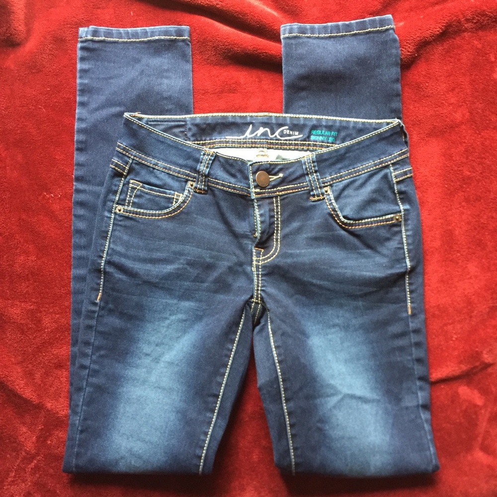 International Concepts size 2 reg fit skinny leg